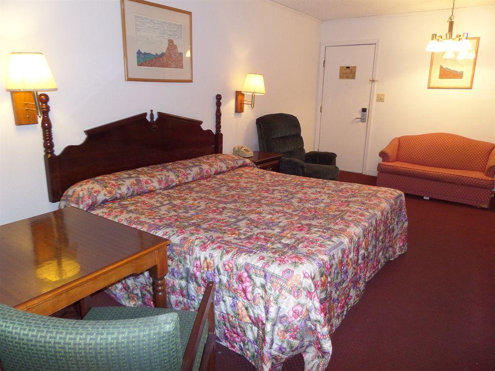 Homestay Inn & Suites Russellville Ngoại thất bức ảnh